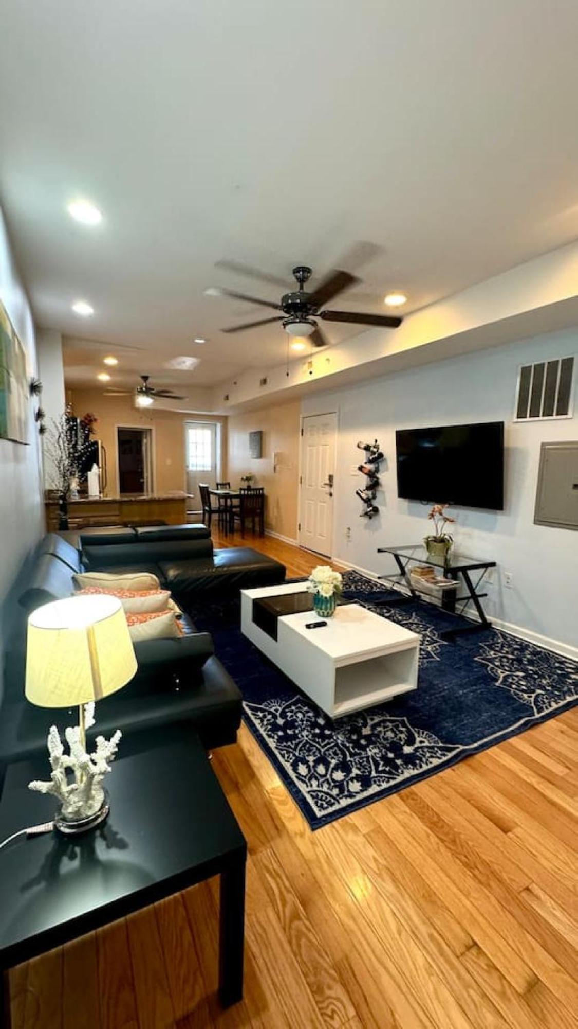 Modern W. Deck In Passyunk Square * Philadelphia