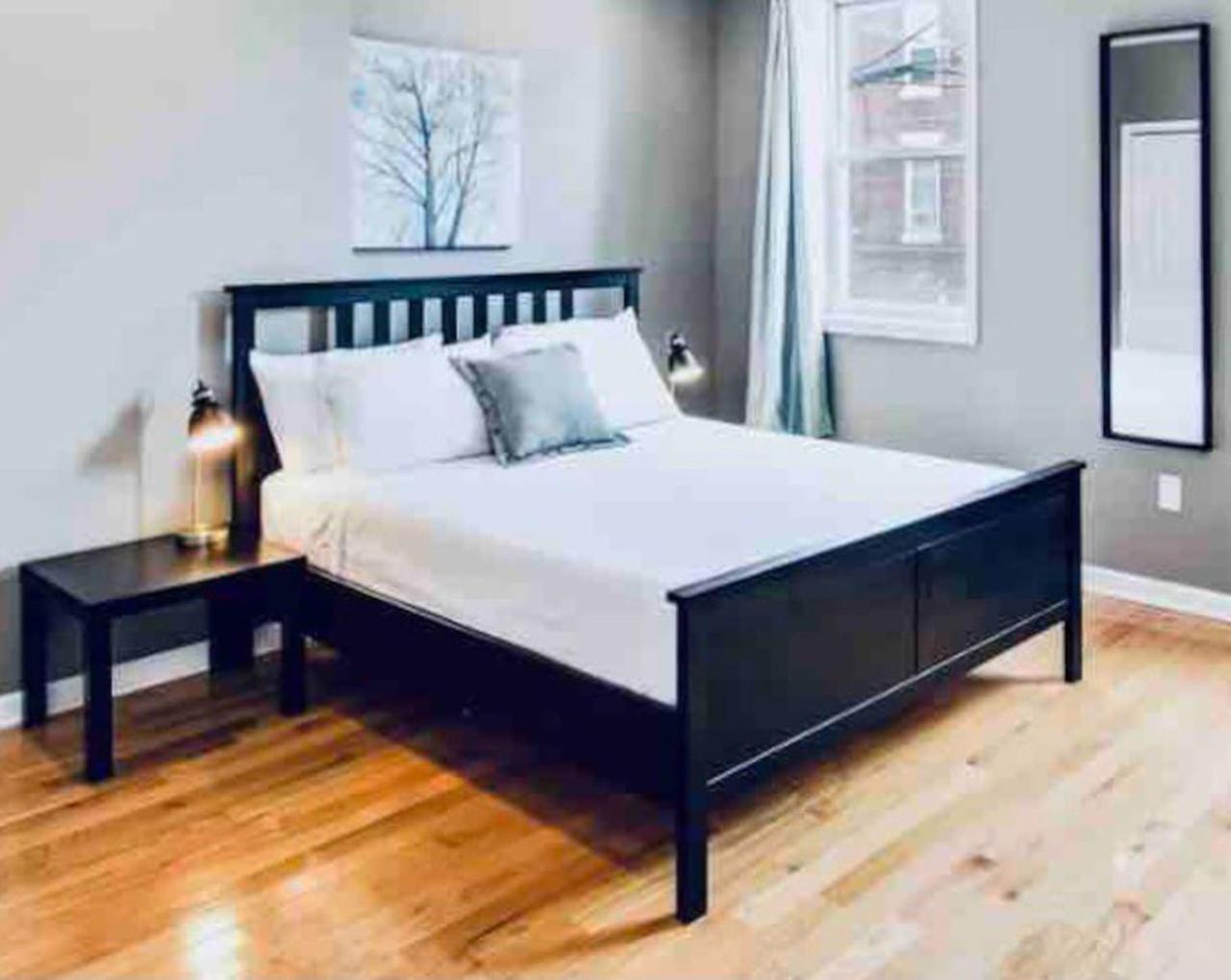 Modern W. Deck In Passyunk Square